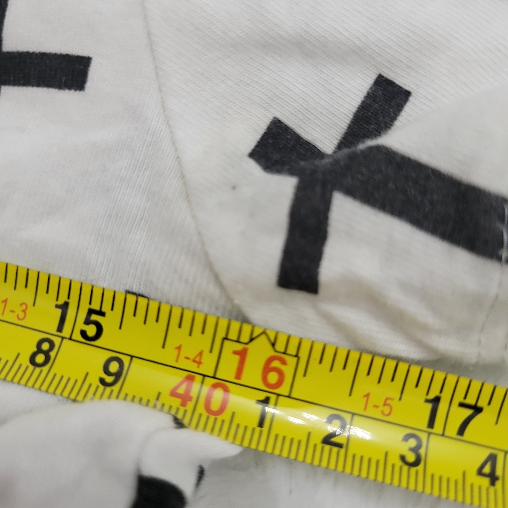 Forever 21 Monochrome Patterned Top - Picture 5 of 5